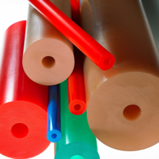 Jets creux en élastomère